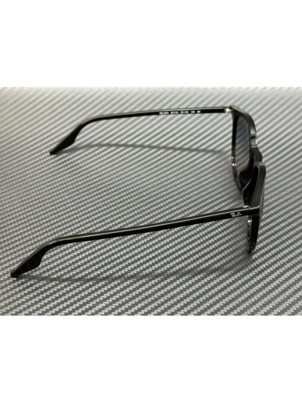 New Ray-Ban Men Black Sunglasses 54-20-145